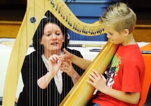 Dearbhail Finnegan, Celtic harpist, Ireland.